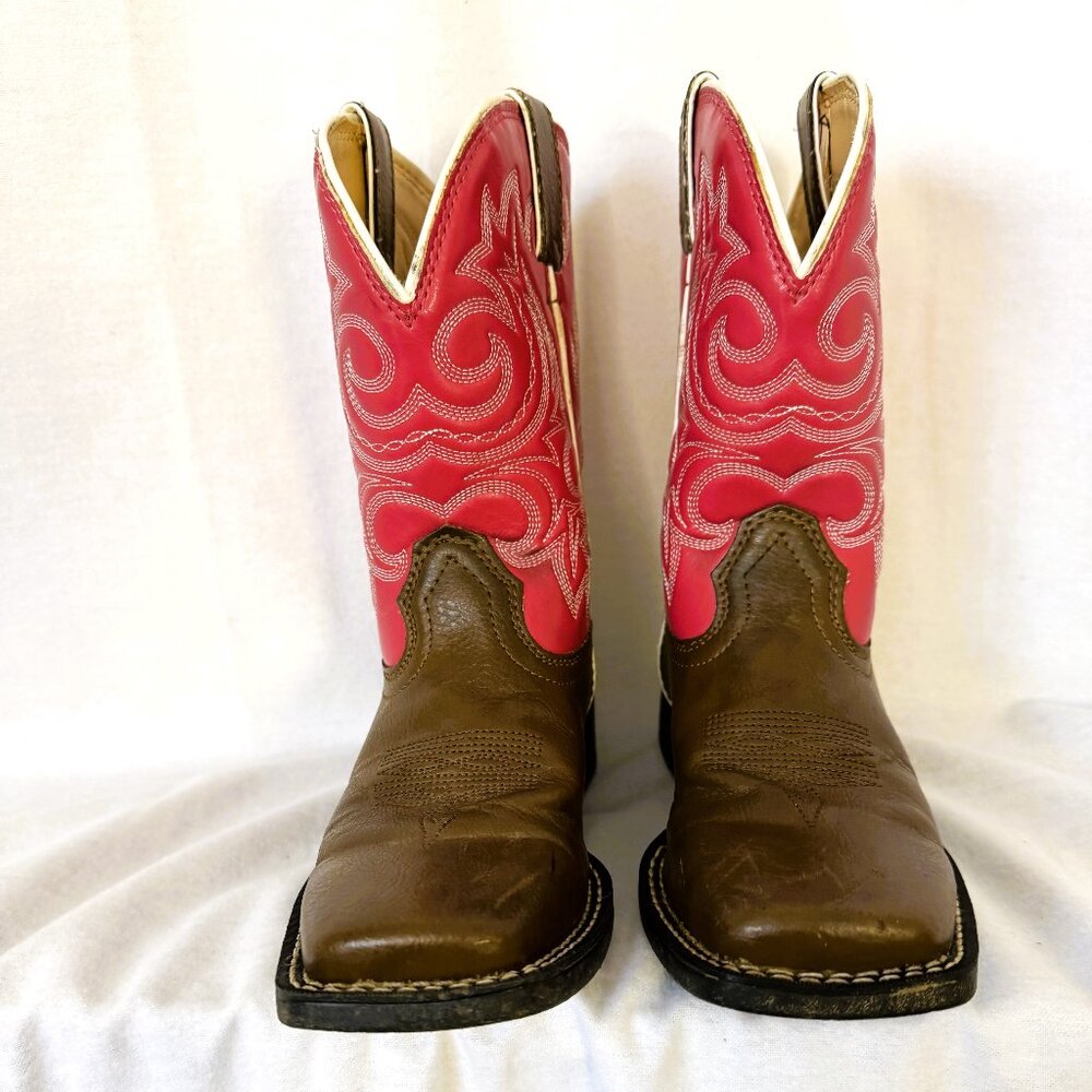 Durango Brand Kid's Jr. Western Boots in Brown & Red, White Stitching on side.
